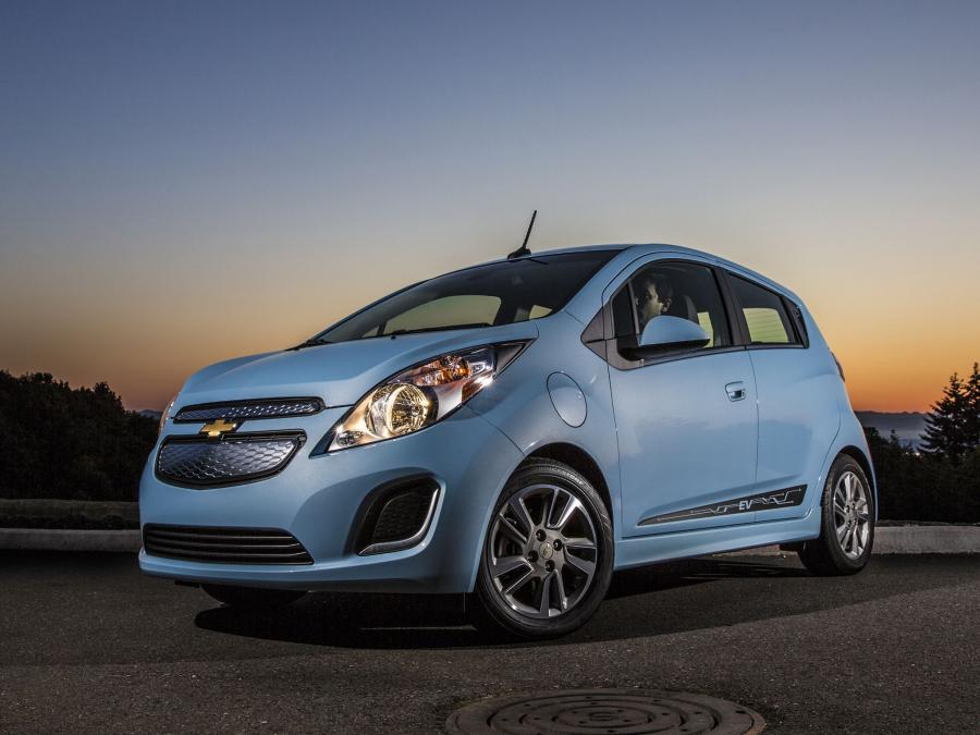  Chevrolet Spark EV 2013 года  (фото 1 из 42)